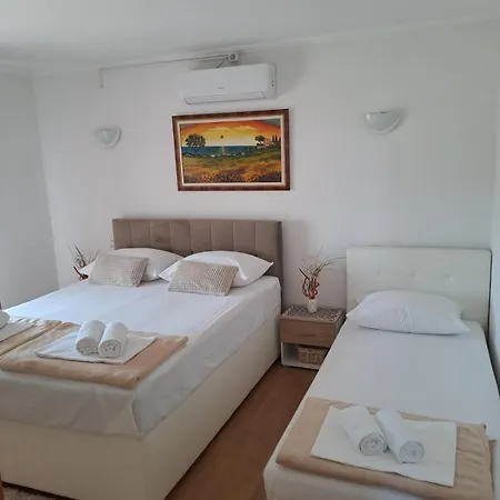 Panorama 招待所 4*
