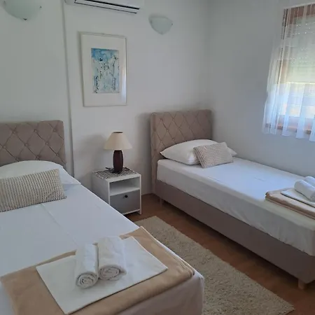 招待所 Panorama 4*